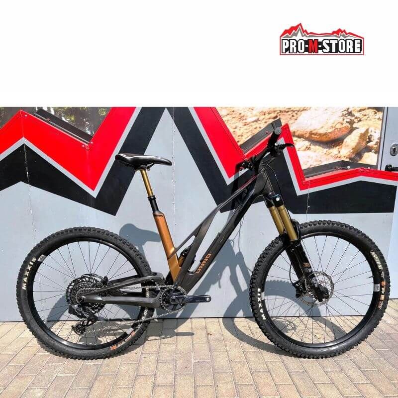 BICI USATA UNNO BURN RACE S1 2023