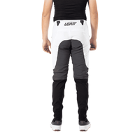 Pantalons VTT Gravity 5.0 ergonomiques développés avec les pilotes professionnels de Pivot Factory Racing