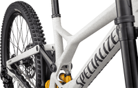 SPECJALISTYCZNY MOTOCYKL WYŚCIGOWY DEMO