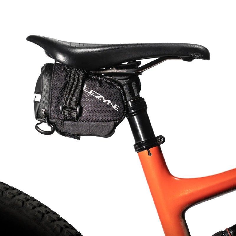 Torba siodłowa Lezyne M Caddy w kolorze czarnym