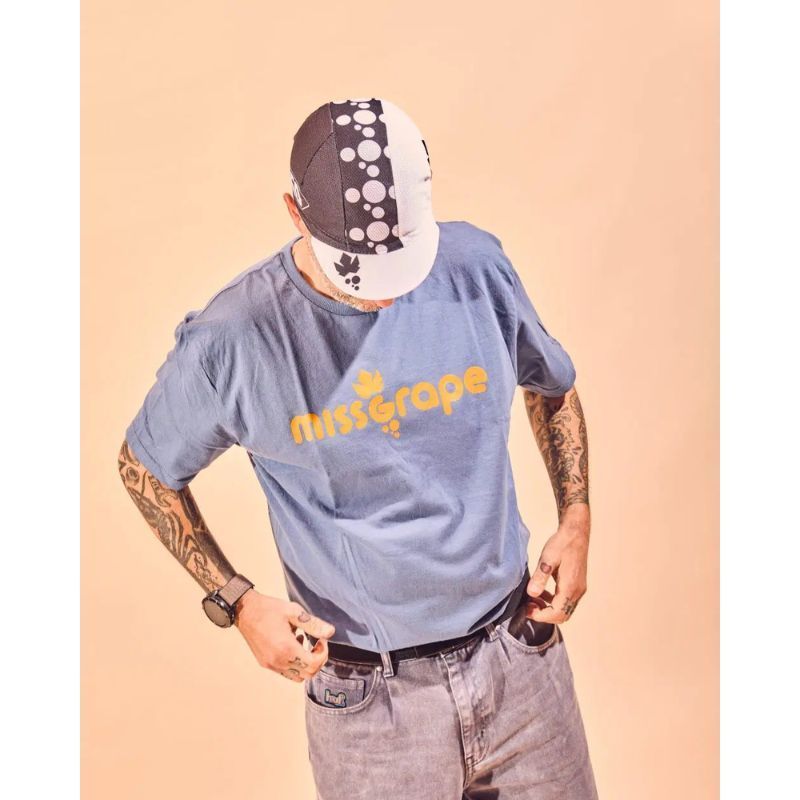T-SHIRT MISS GRAPE LOGO CLASSIC