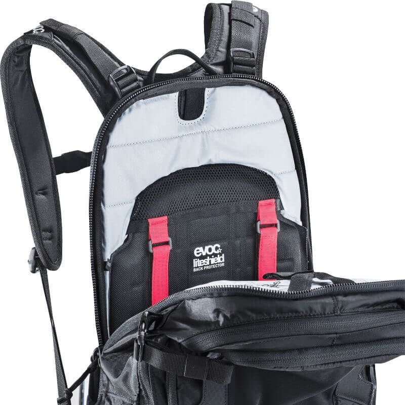 PLECAK EVOC FR TRAIL BLACKLINE 20L