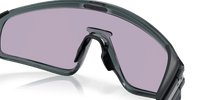 OCCHIALI OAKLEY LATCH PANEL CRISTAL BLACK PRIZM SLATE OO9404-1335