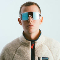 OCCHIALI OAKLEY SUTRO WHITE PRIZM SNOW SAPPHIRE OO9406-2237