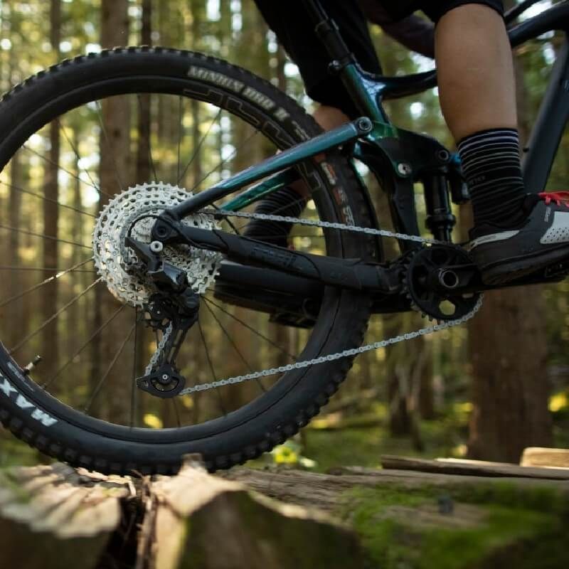 Zmiana biegów Shimano Deore SGS 12V