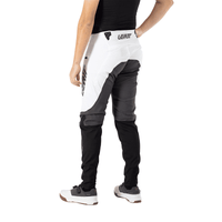 Pantalons VTT Gravity 5.0 ergonomiques développés avec les pilotes professionnels de Pivot Factory Racing
