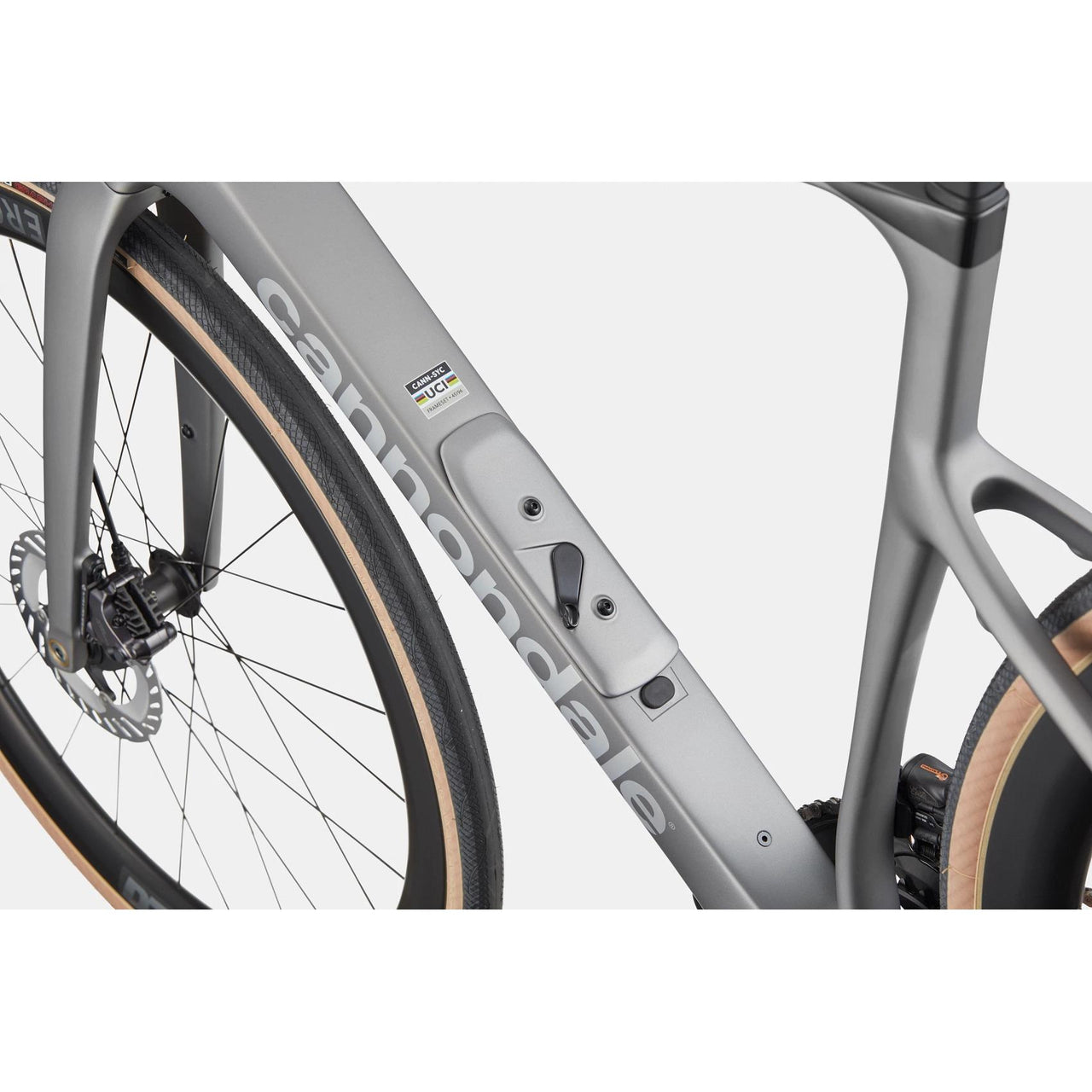 BICI CANNONDALE SYNAPSE CARBON 2 DETTAGLIO