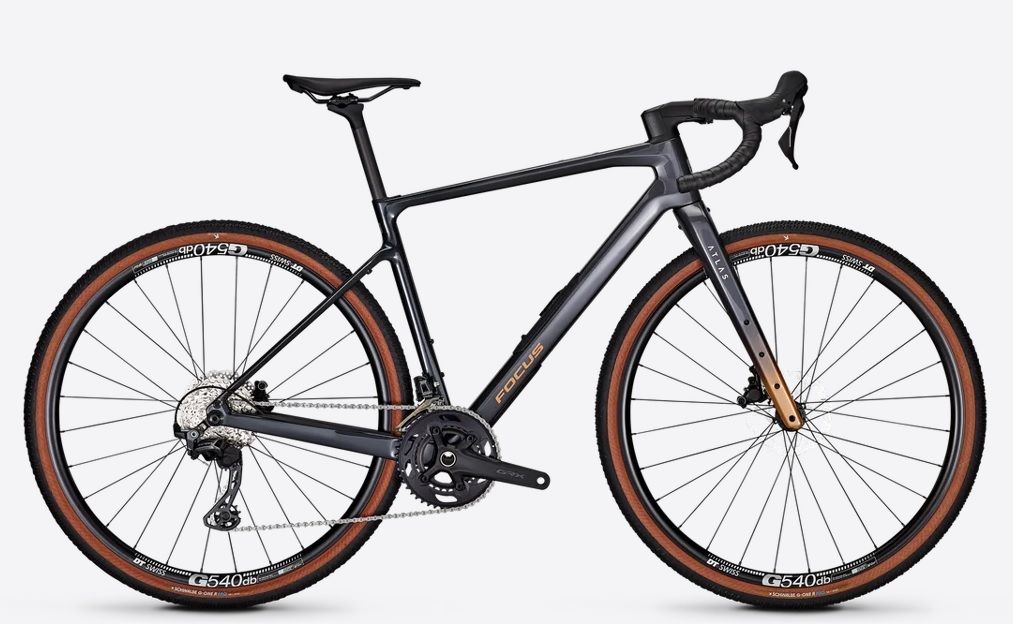 BICYKEL FOCUS ATLAS 8.7 2026