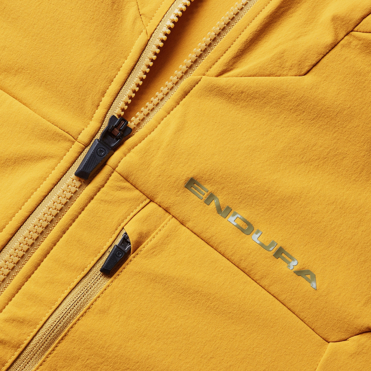 GIACCA ENDURA IN POLARTEC MT500 YELLOW DETTAGLIO