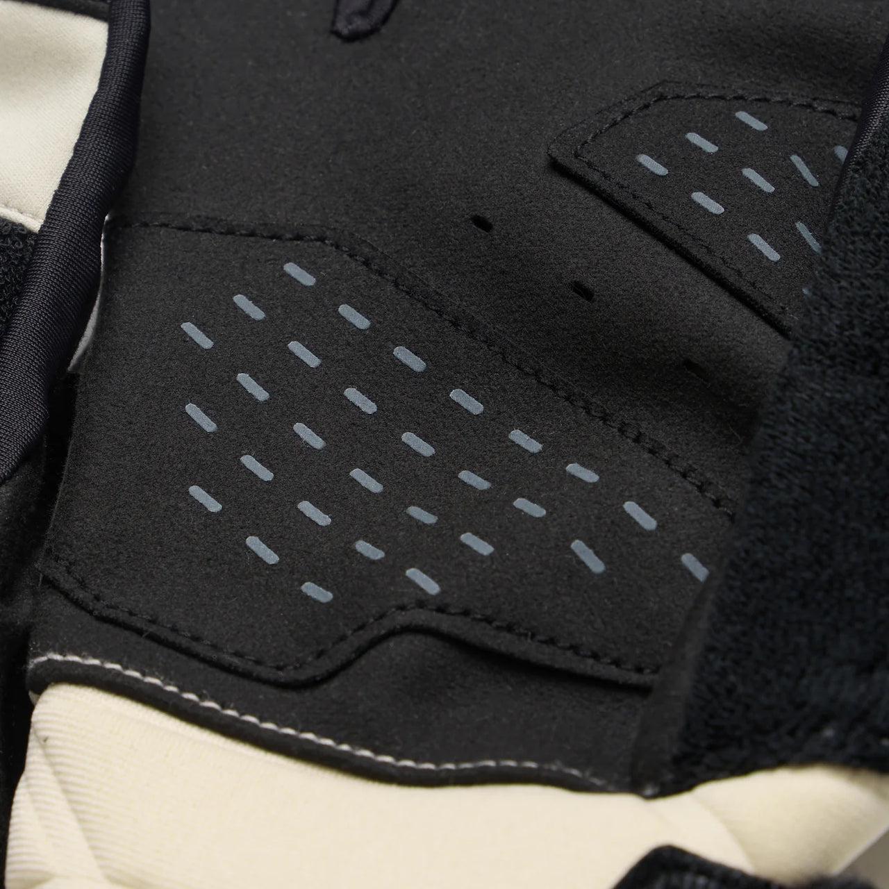 GUANTI ENDURA SINGLETRACK WINDPROOF GLOVE STONE WHITE DETTAGLIO