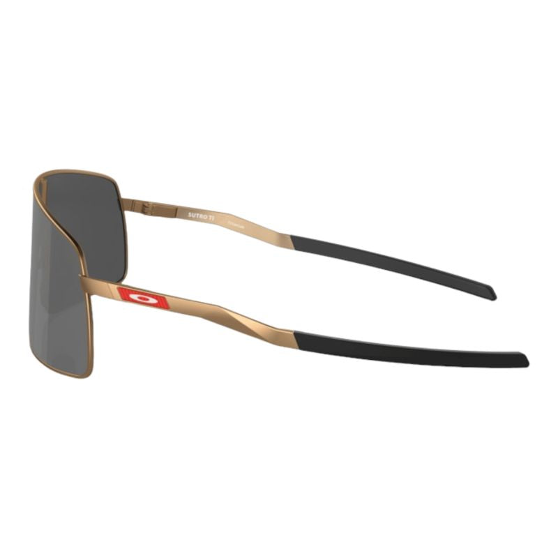 OCCHIALI OAKLEY SUTRO TI MATTE GOLD PRIZM BLACK PATRICK Mahomes II ltd lato
