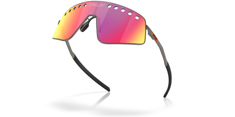 OCCHIALI OAKLEY SUTRO TI SWEEP MATTE GUNMETAL PRIZM ROAD OO6025-0338