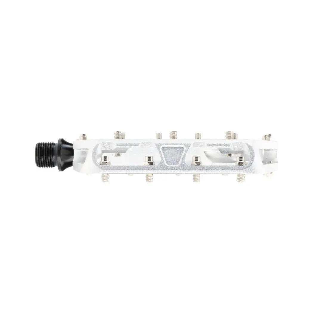 PEDALI LEATT ALLMTN 6.0 FLAT WIDE 114X107MM SILVER PIN
