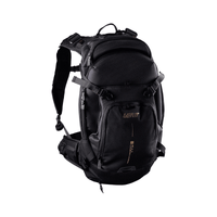 LEATT HYDRATION MTB 1,5 LITERES VÍZTÁROLÓ HÁTIZSÁK