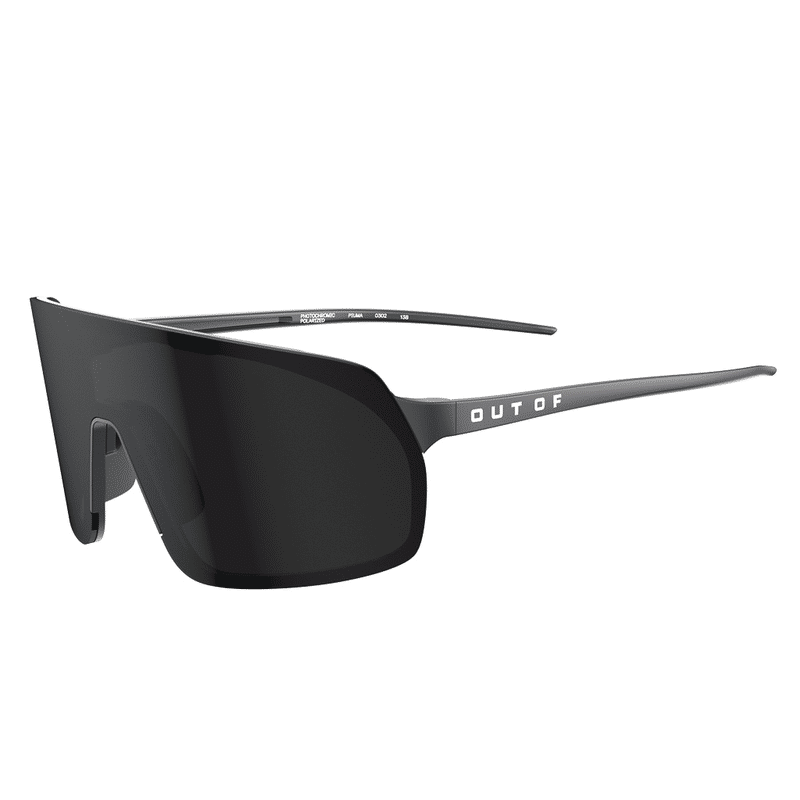 OUT OF RAMS BLACK WHITE BRILLE